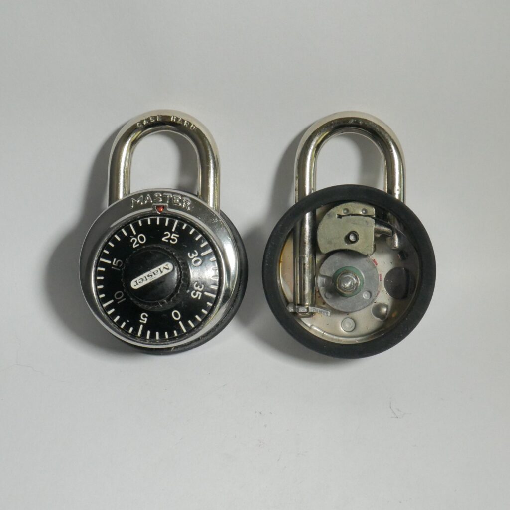 Master lock 1500 cutaway